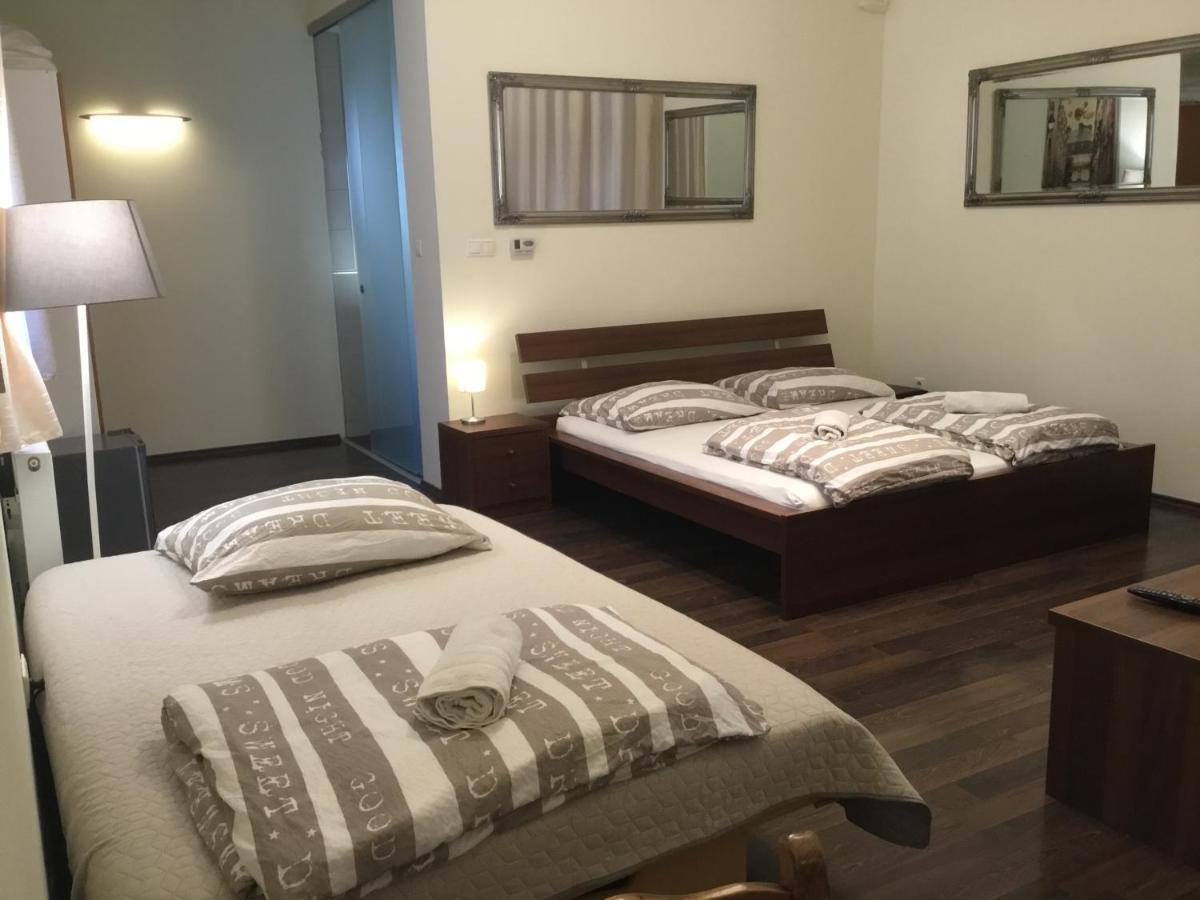 Apartamento Corso Quiet Budapest Exterior foto